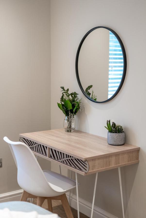 Westfield Apartment 2 Bedroom Near Notting Hill London Exterior foto