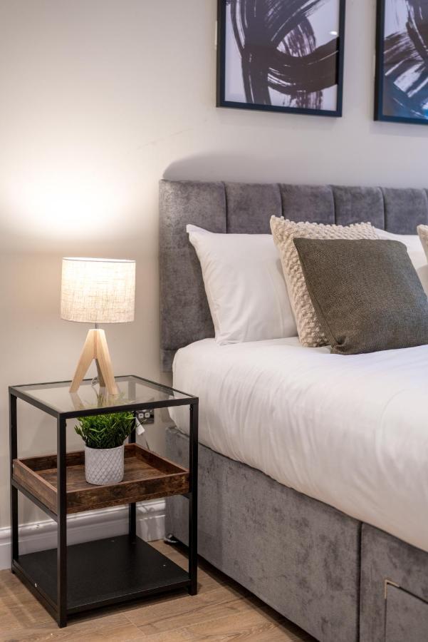 Westfield Apartment 2 Bedroom Near Notting Hill London Exterior foto